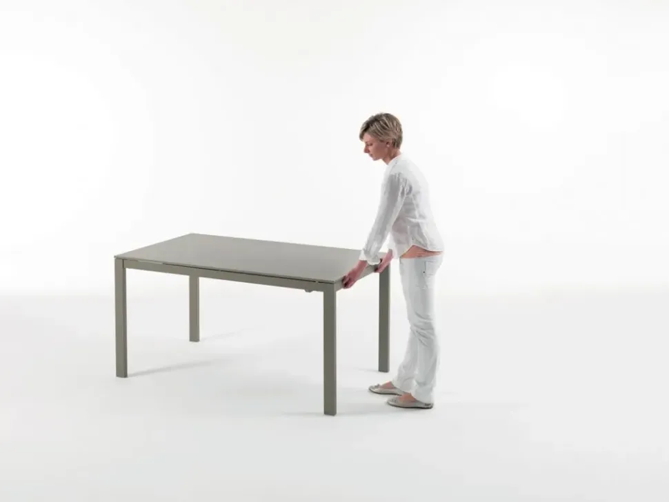 Tavolo rettangolare a quattro gambe Eos Ingenia scontato