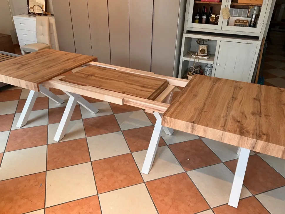 Tavolo rettangolare allungabile Xtra taverna Collezione esclusiva a prezzo ribassato