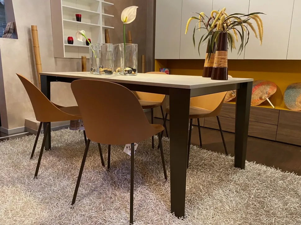 Tavolo rettangolare in laminato Winny di Ingenia in Offerta Outlet