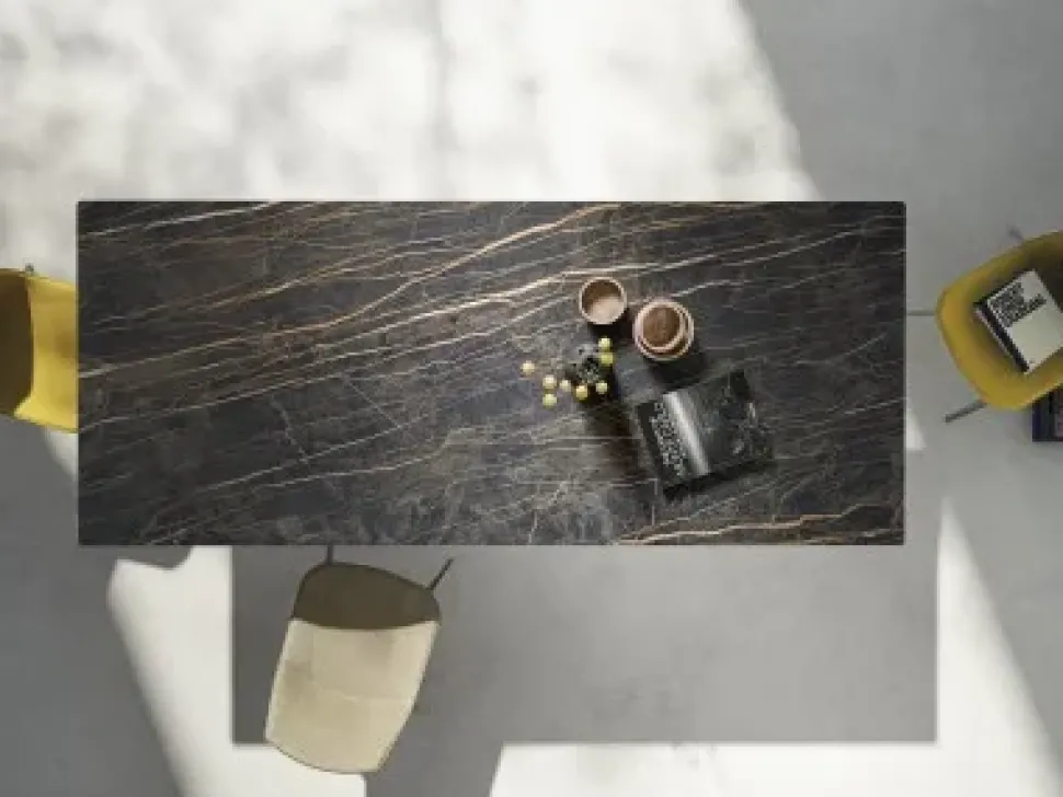 Tavolo rettangolare in vetro Accademia 200 Point house in Offerta Outlet