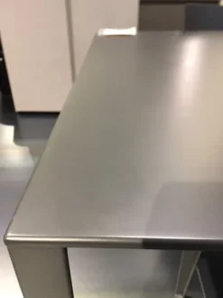 Tavolo rettangolare Less less Molteni & c scontato del 34%