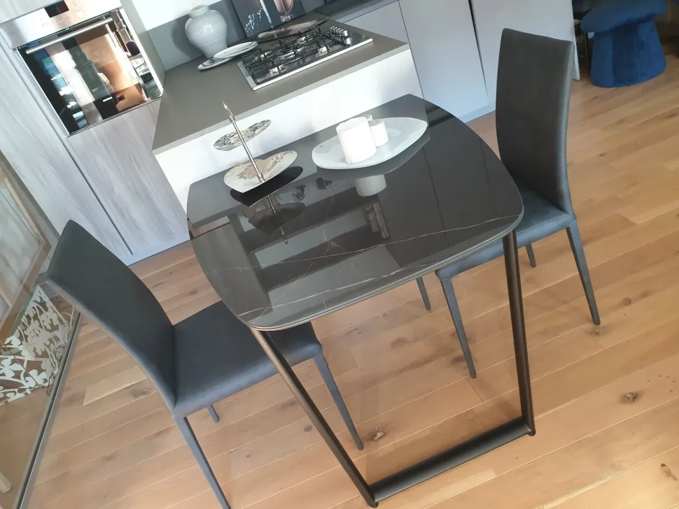 Tavolo Ribot di Altacom scontato del 30%