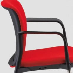 Tavolo riunione in legno Derby con 6 sedie Flycom a prezzi convenienti