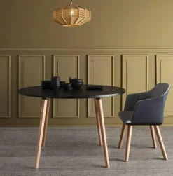 Tavolo rotondo Gaber in Offerta Outlet. Materiali di qualità.