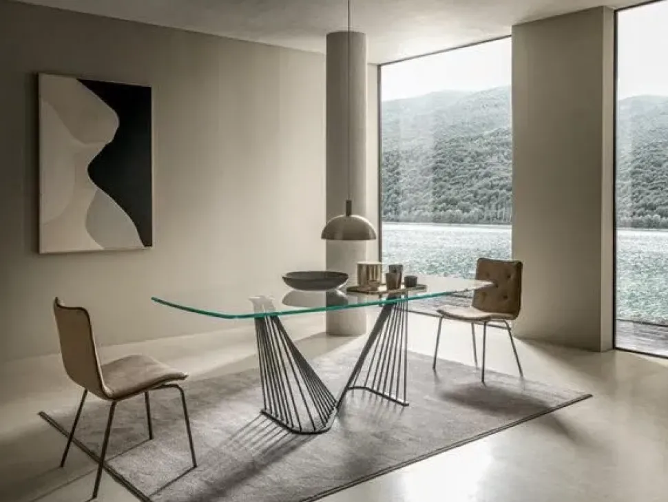 Tavolo sagomato in ceramica Arpa di Compar in Offerta Outlet