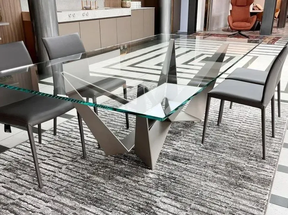Tavolo Skorpio di Cattelan italia scontato del 29%