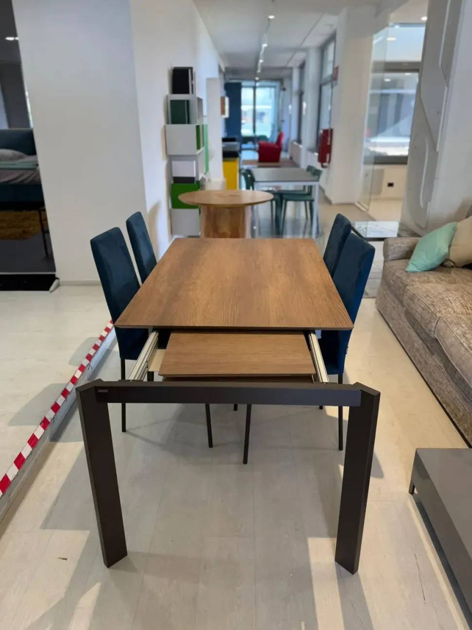 Tavolo Space di Scavolini scontato del 35%