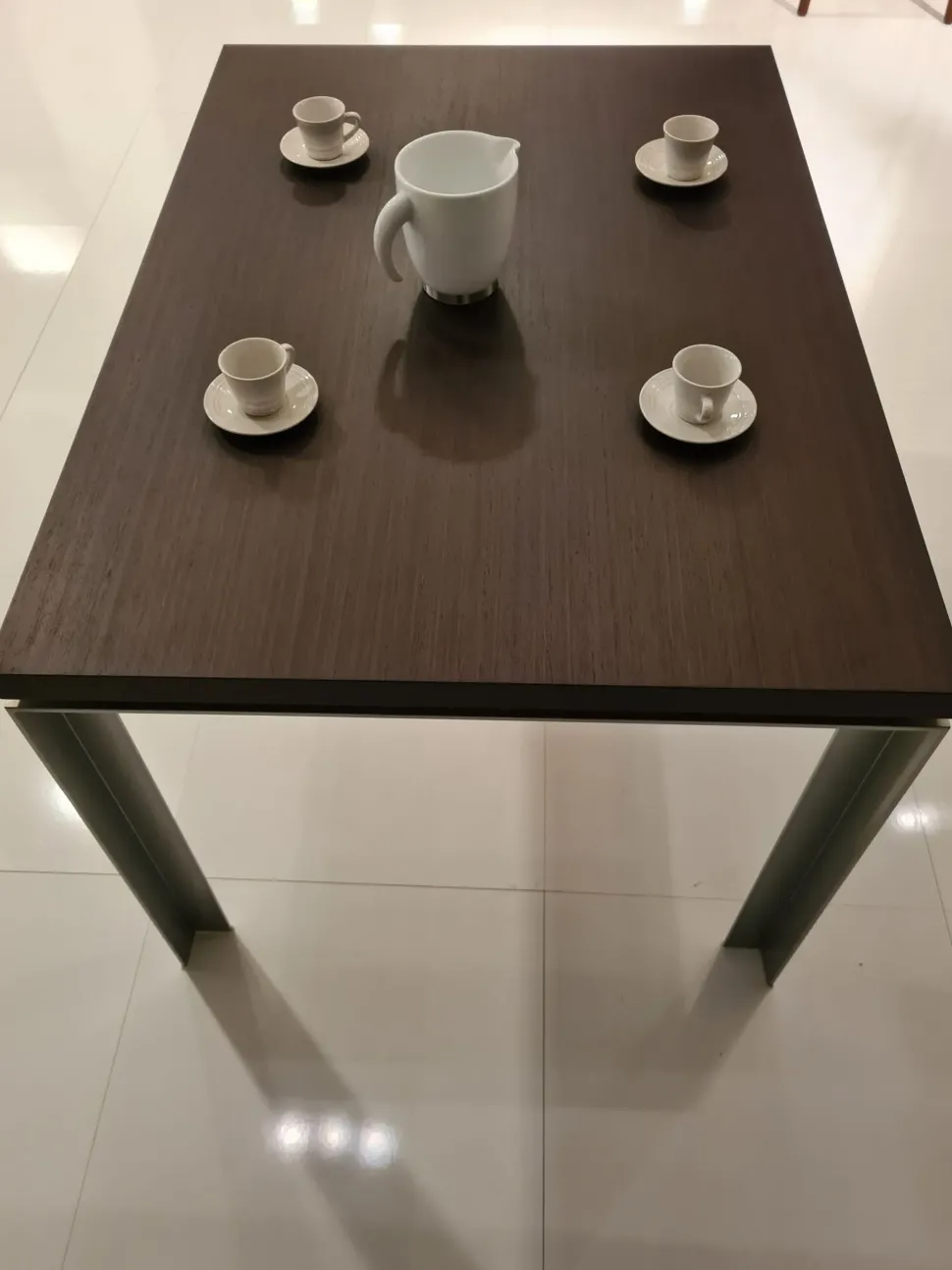 Tavolo Steel Jesse a prezzo ribassato