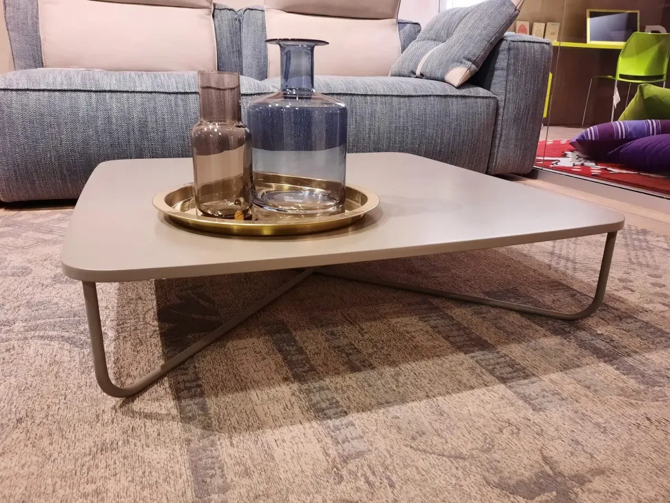 Tavolo Tavolino Novamobili in OFFERTA OUTLET -50%