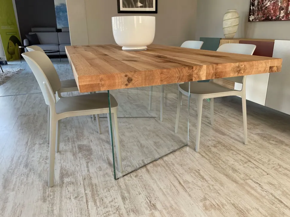 Tavolo Tavolo devina nais scontato di Devina nais: richiedi il prezzo riservato