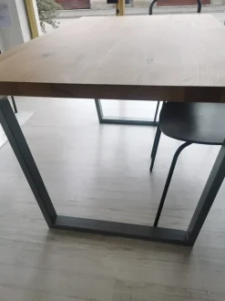 Tavolo Tavolo in legno massiccio Zanotto a prezzo ribassato