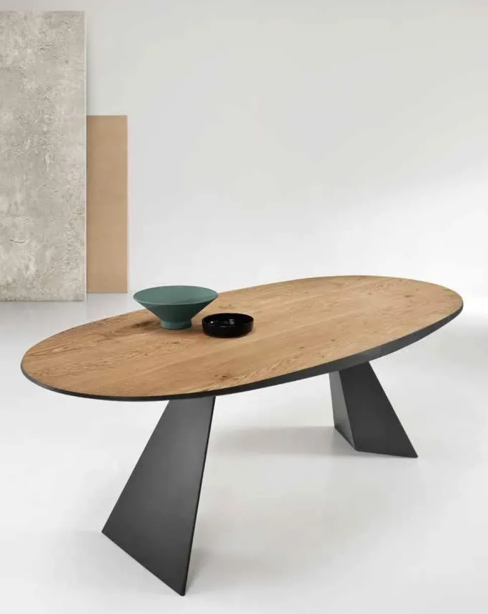 Tavolo Tavolo ovale impiallacciato 2 colori Md work in OFFERTA OUTLET