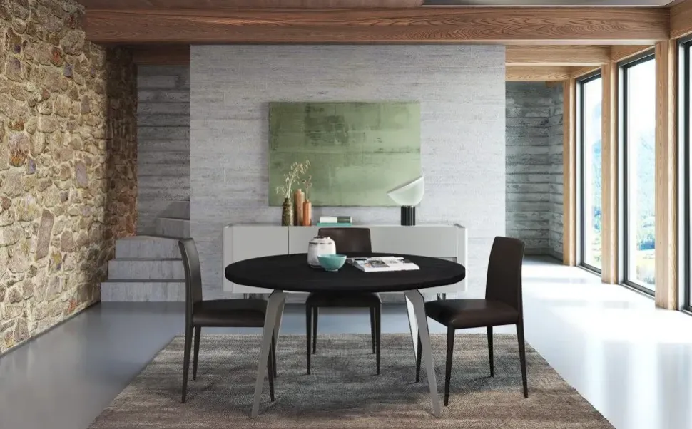 Tavolo Tavolo rotondo gamba in metallo di Artigianale scontato del 25%