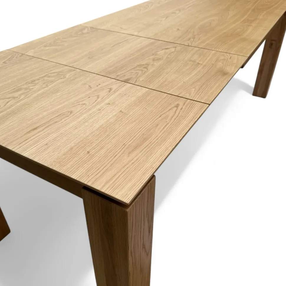 Tavolo Tiago Collezione esclusiva in legno Rettangolare allungabile scontato 52%