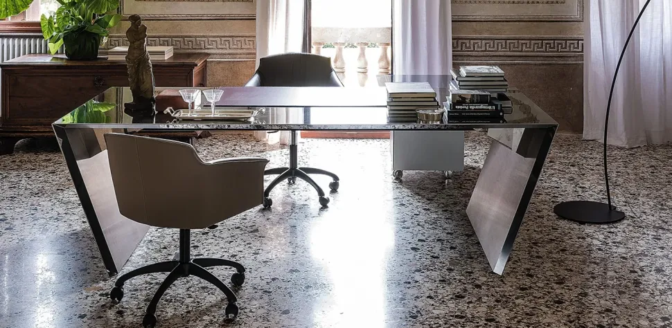 Tavolo Vega Cattelan Italia: metallo fisso, design moderno.