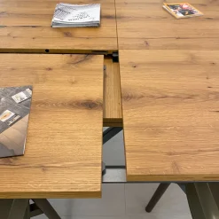 Tavolo 4x4 di Ozzio scontato del 30%