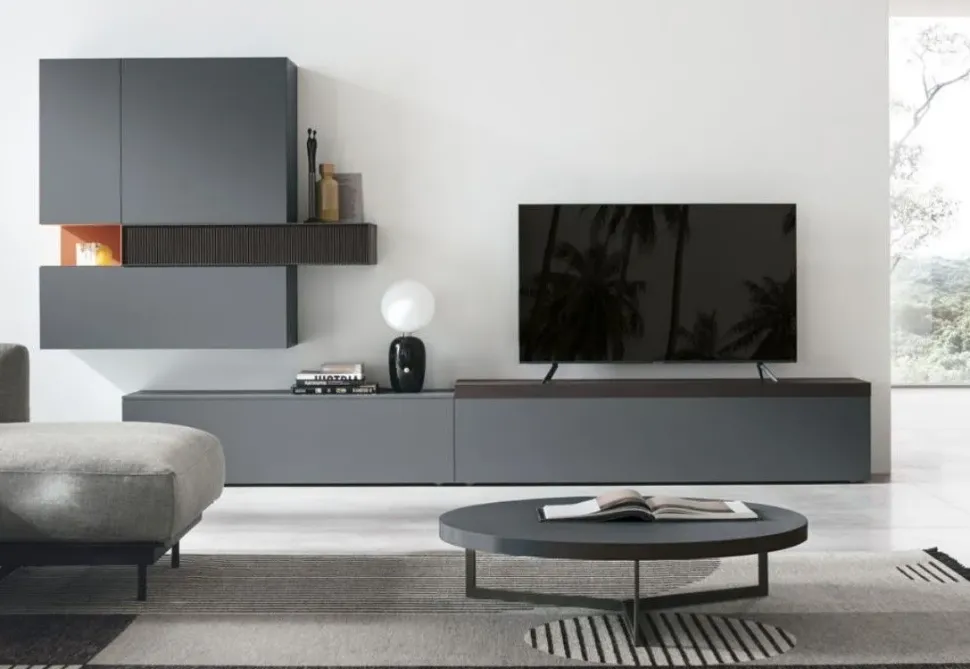 Tomasella: Parete At134 scontata del 0%. Design moderno, pratico ed elegante.