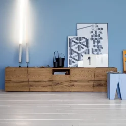 Unika b di Devina Nais: Madia moderna in Offerta Outlet.