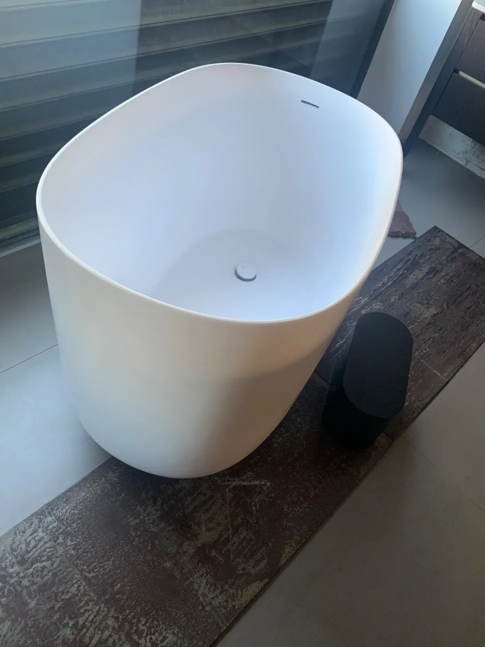 Vasca da bagno modello Dip vasca freestanding Rexa in Corian SCONTATA
