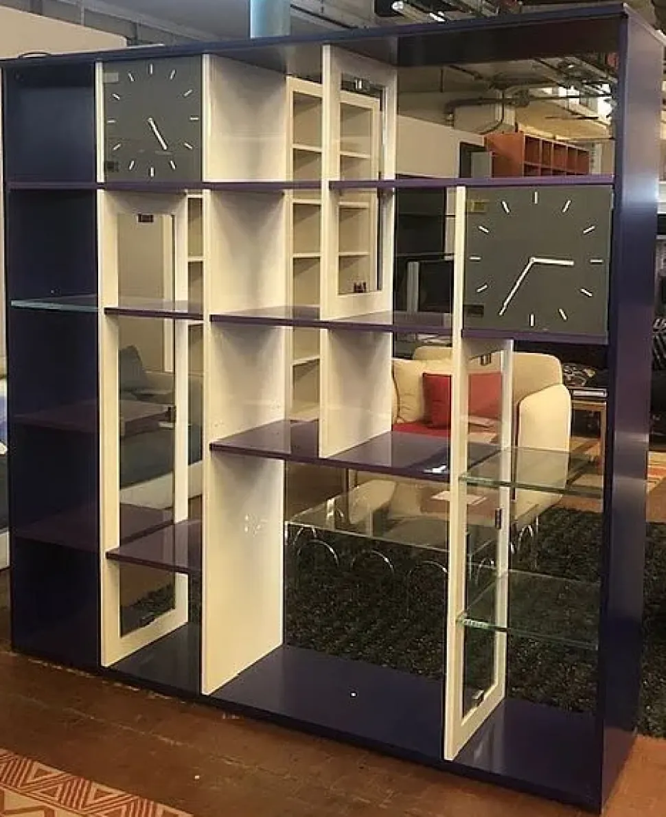 Vendita di arredi di grandi marchi in stile design a prezzi vantaggiosi.