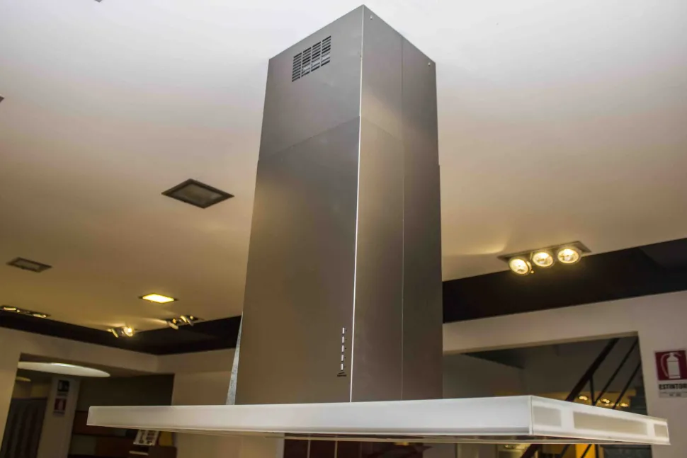 veneta cucina sottocosto per svuotatutto negozio